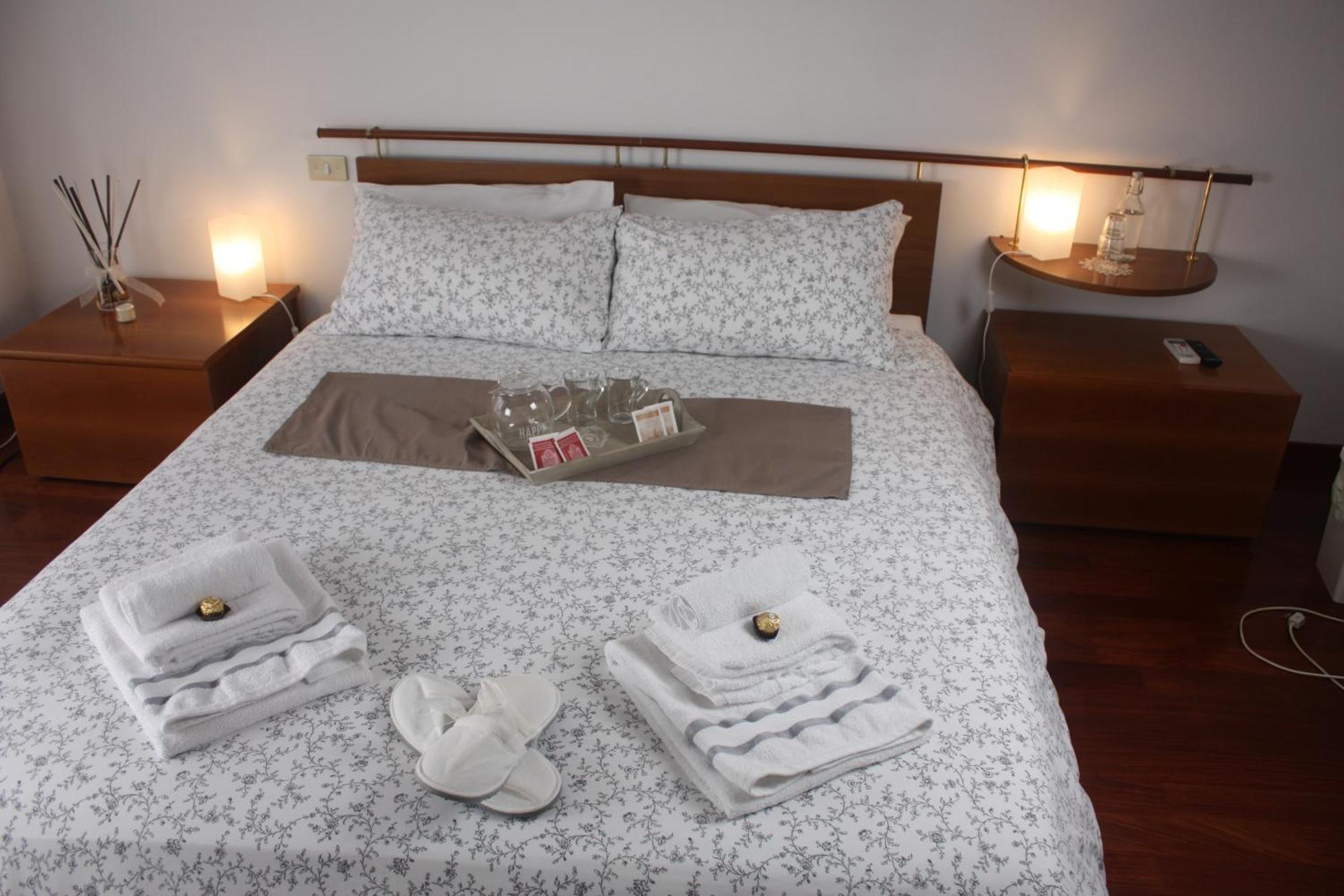 Maruru B & B Dell'Arte Чивитанова-Марке Экстерьер фото